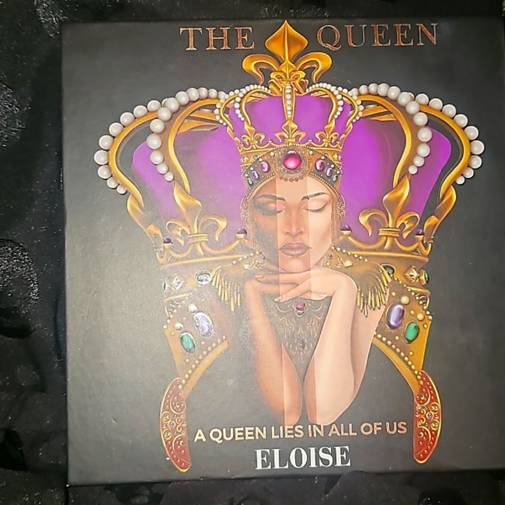 THE QUEEN PALLET by ELOISE